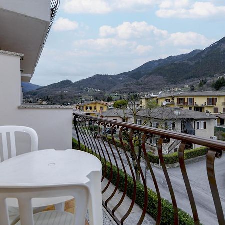 Hotel Bellavista Tignale Extérieur photo