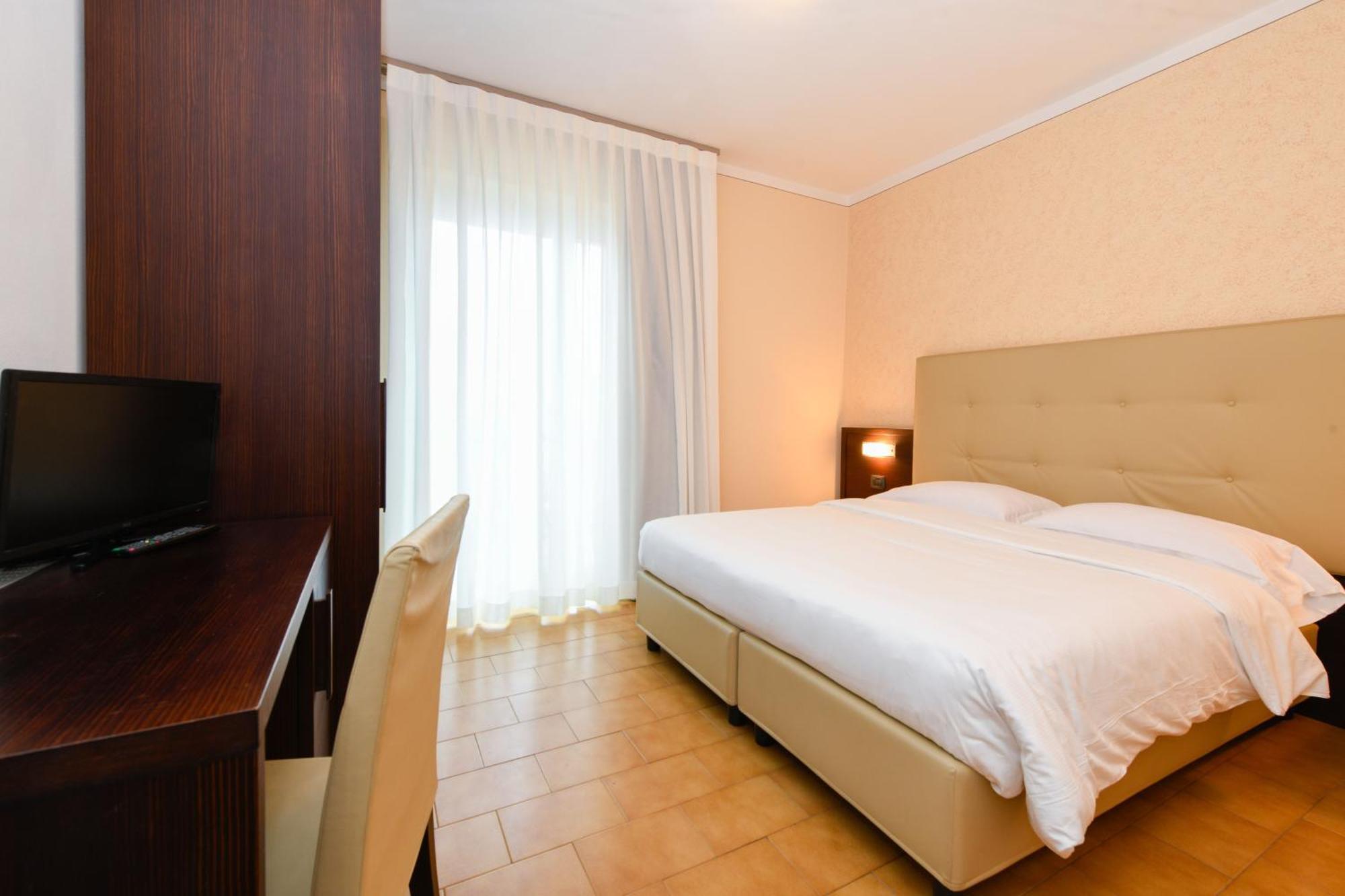 Hotel Bellavista Tignale Extérieur photo