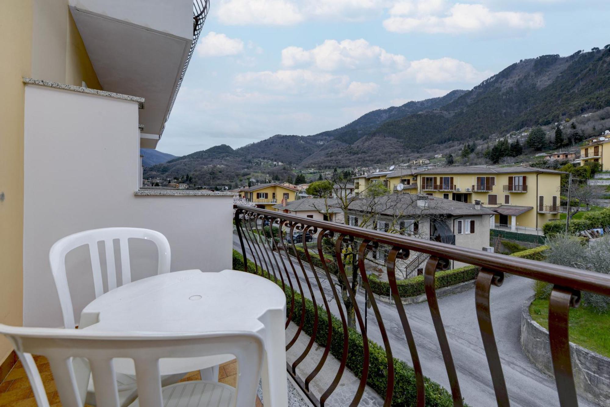Hotel Bellavista Tignale Extérieur photo