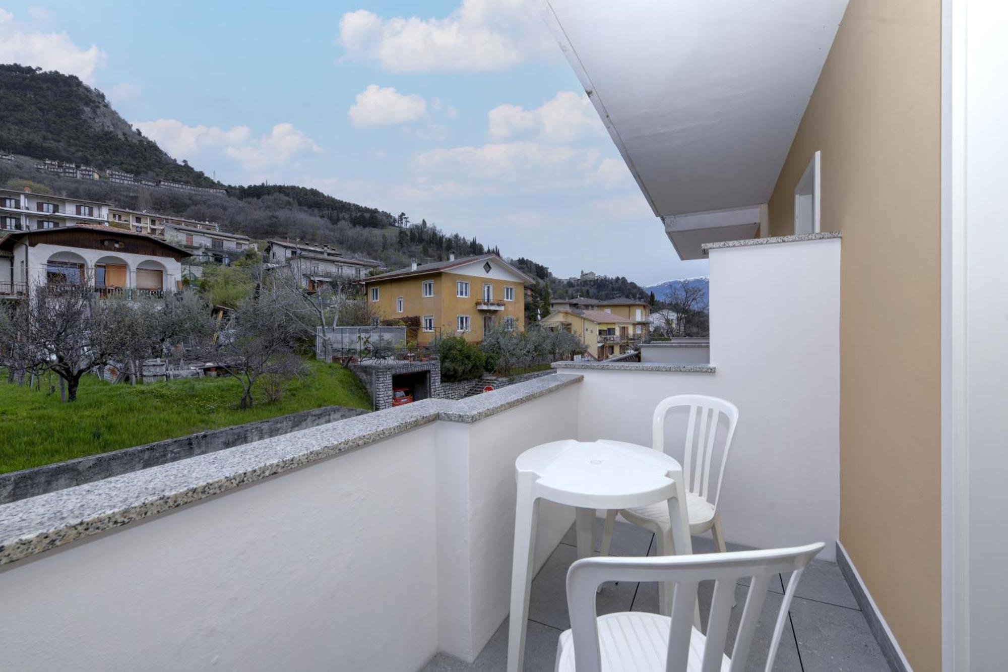 Hotel Bellavista Tignale Extérieur photo
