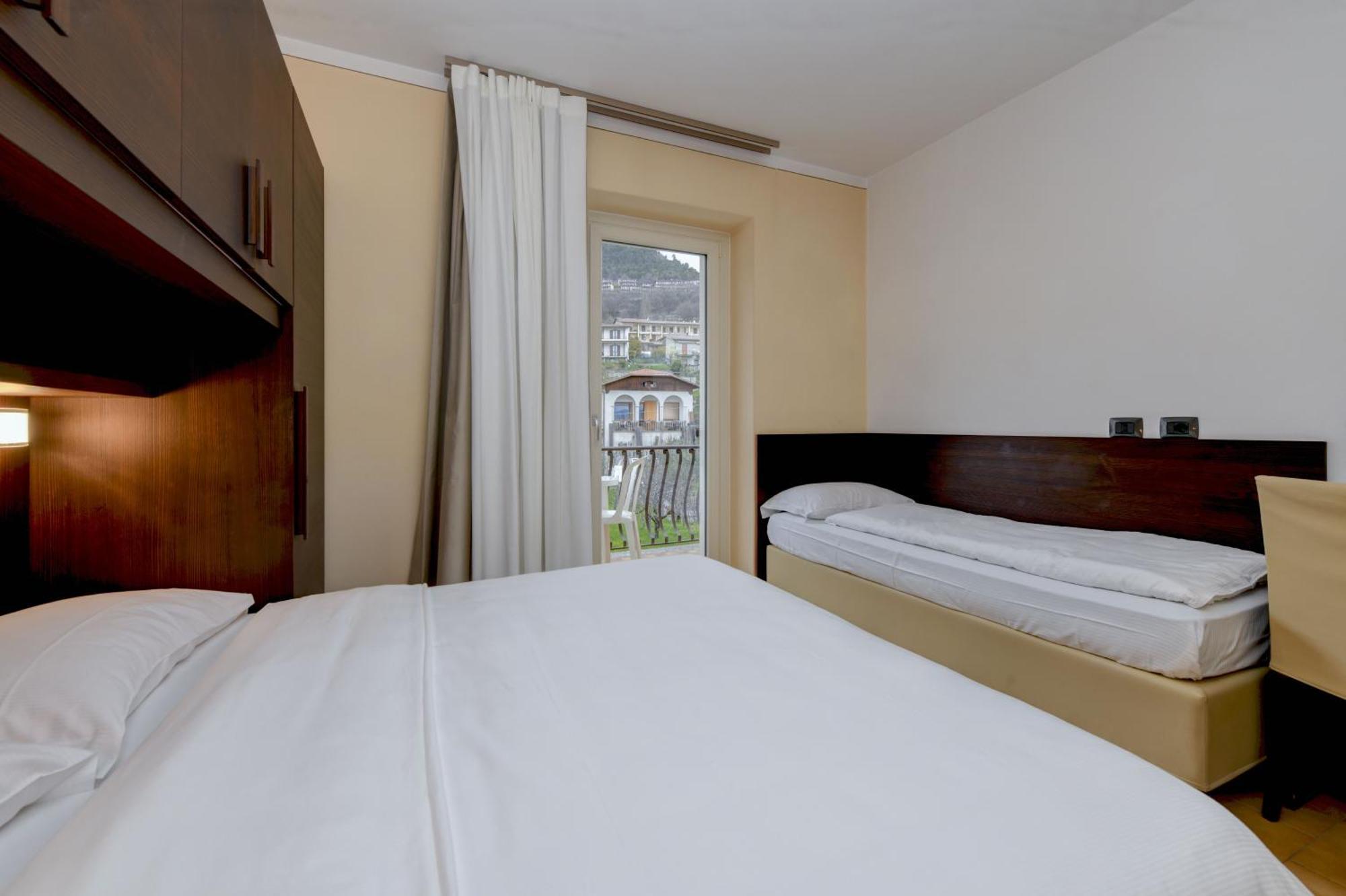 Hotel Bellavista Tignale Extérieur photo